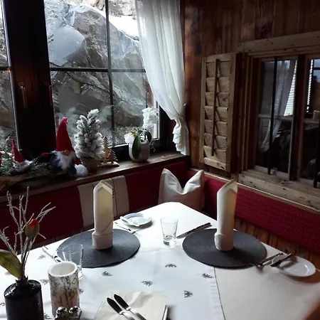 Felsenstueberl 3* Sölden