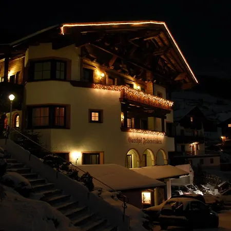 Felsenstueberl Guest house