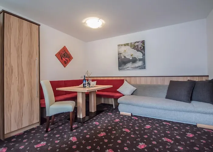 Penzion Felsenstueberl 3*