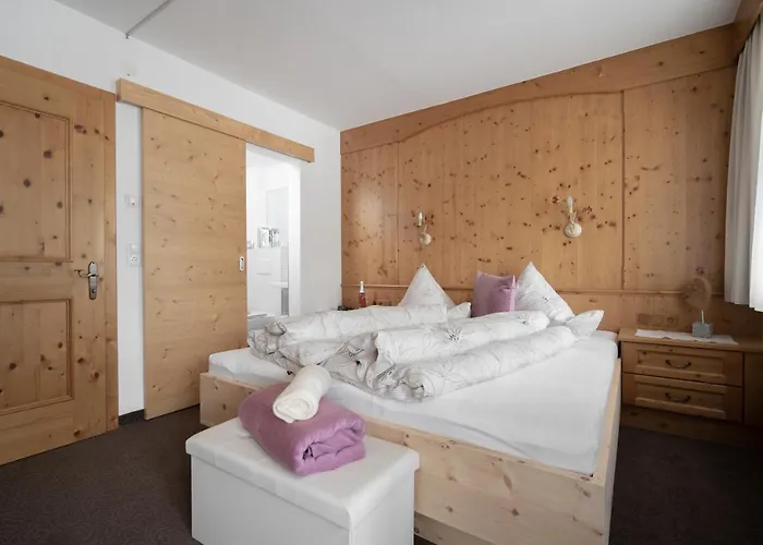 Felsenstueberl Penzion Sölden