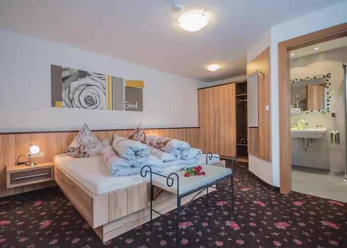 Felsenstueberl Penzion Sölden