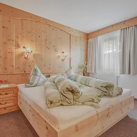 Gæstehus Felsenstueberl Sölden